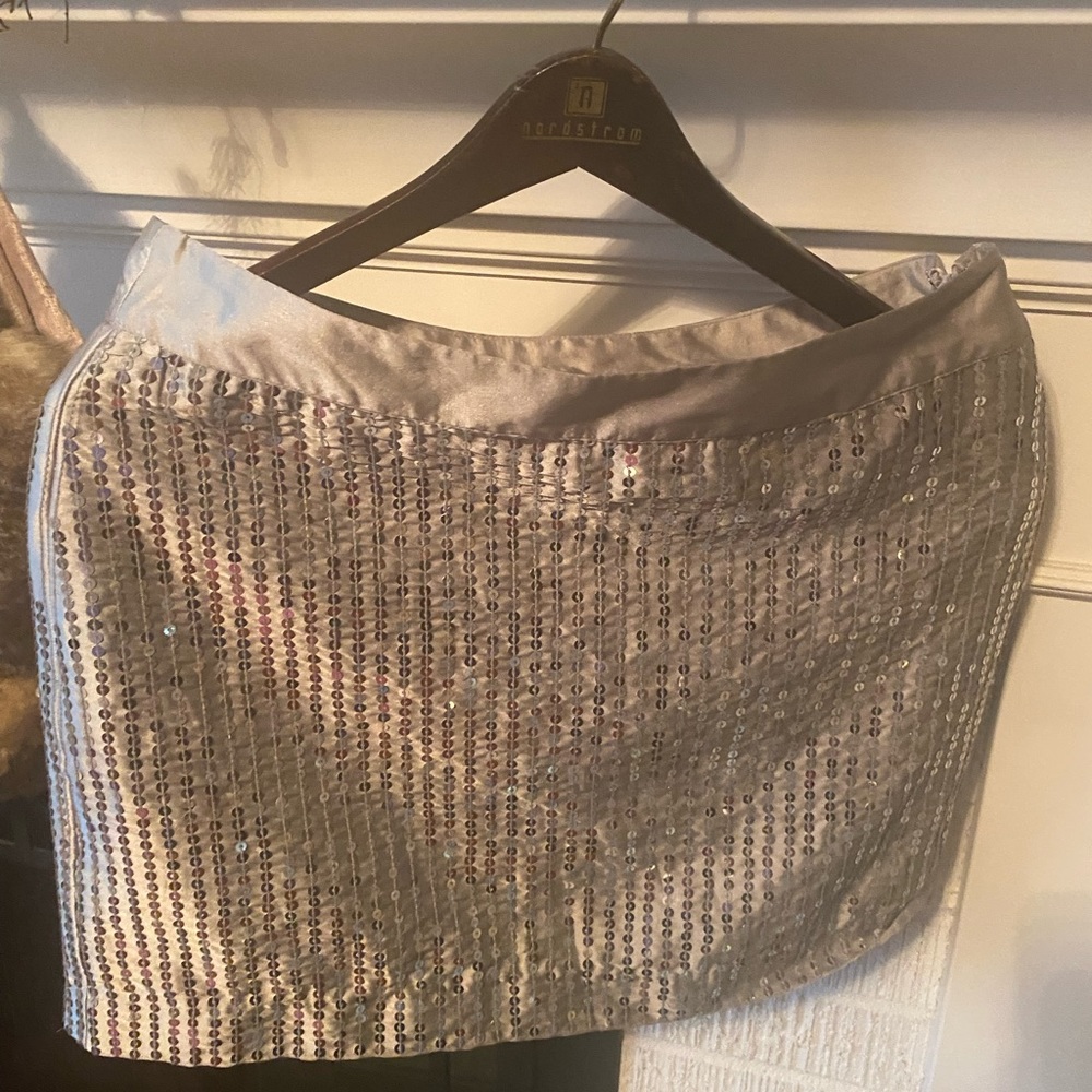 Silver sequin mini skirt Gap size 6